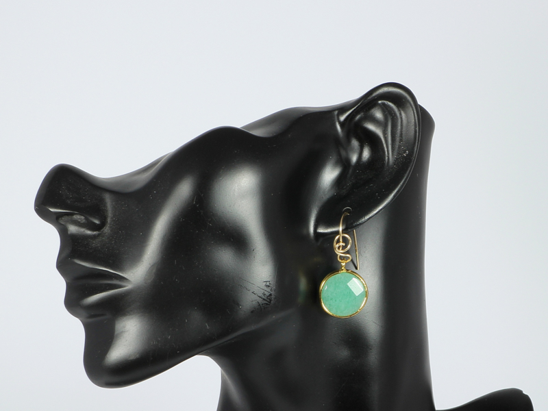 oorbellen goud met groene jade