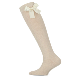 Kniekous Yellow Moon licht beige melange met satijnen strik