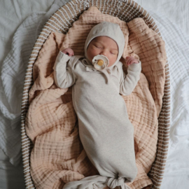 RIBBED BABY BONNET | BEIGE