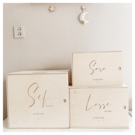 HOUTEN MEMORYBOX GEGRAVEERD | "SIERLIJK"