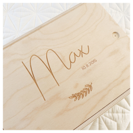 HOUTEN MEMORYBOX GEGRAVEERD | "MAX"