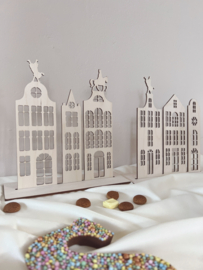 HOUTEN HUISJES SINTERKLAAS DECORATIE
