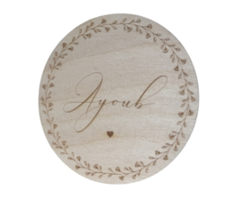 HOUTEN GEBOORTEBORD ROND | BLOEMENKRANS