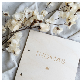 HOUTEN OMSLAG | "THOMAS"