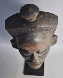 Facial CHOKWE mask, D.R. Congo, 2nd half 20th century