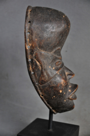 Aged passport mask of the DAN tribe, Liberia, approx. 1950