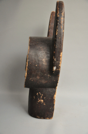 Groot vriendelijk masker van de VUVI stam, Gabon, ca 1970