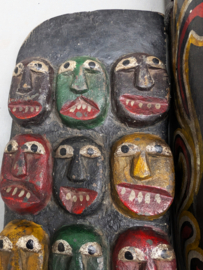 Groot Maha Kola Masker - Sri Lanka - ca 1970