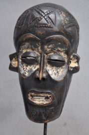 Ouder gelaatsmasker van de CHOWKE, DR Congo, ca.1960