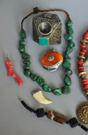 Lot Tibetan/Nepal jewelry, Nepal, 2nd half of the 20th century (lot 4)