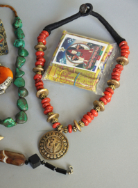 Lot Tibetan/Nepal jewelry, Nepal, 2nd half of the 20th century (lot 4)