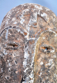 Imposant decoratief Ngil masker, FANG , Gabon, ca 1950