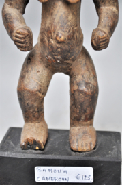 Powerful ancestor statue, BAMUN, Cameroon, mid 20th century