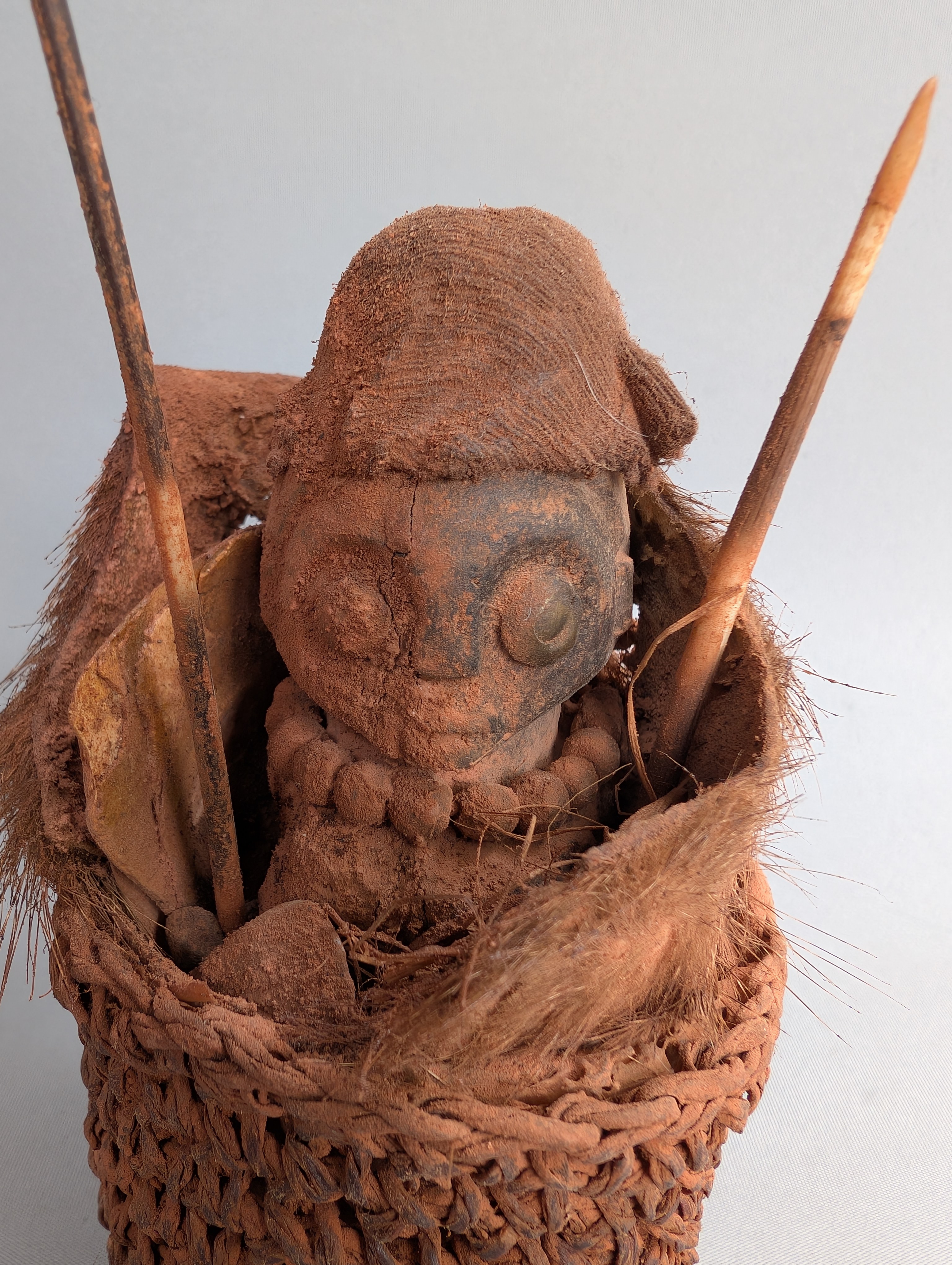 Rare fetish basket from the KUSU or Luba spectrum, DR Congo.