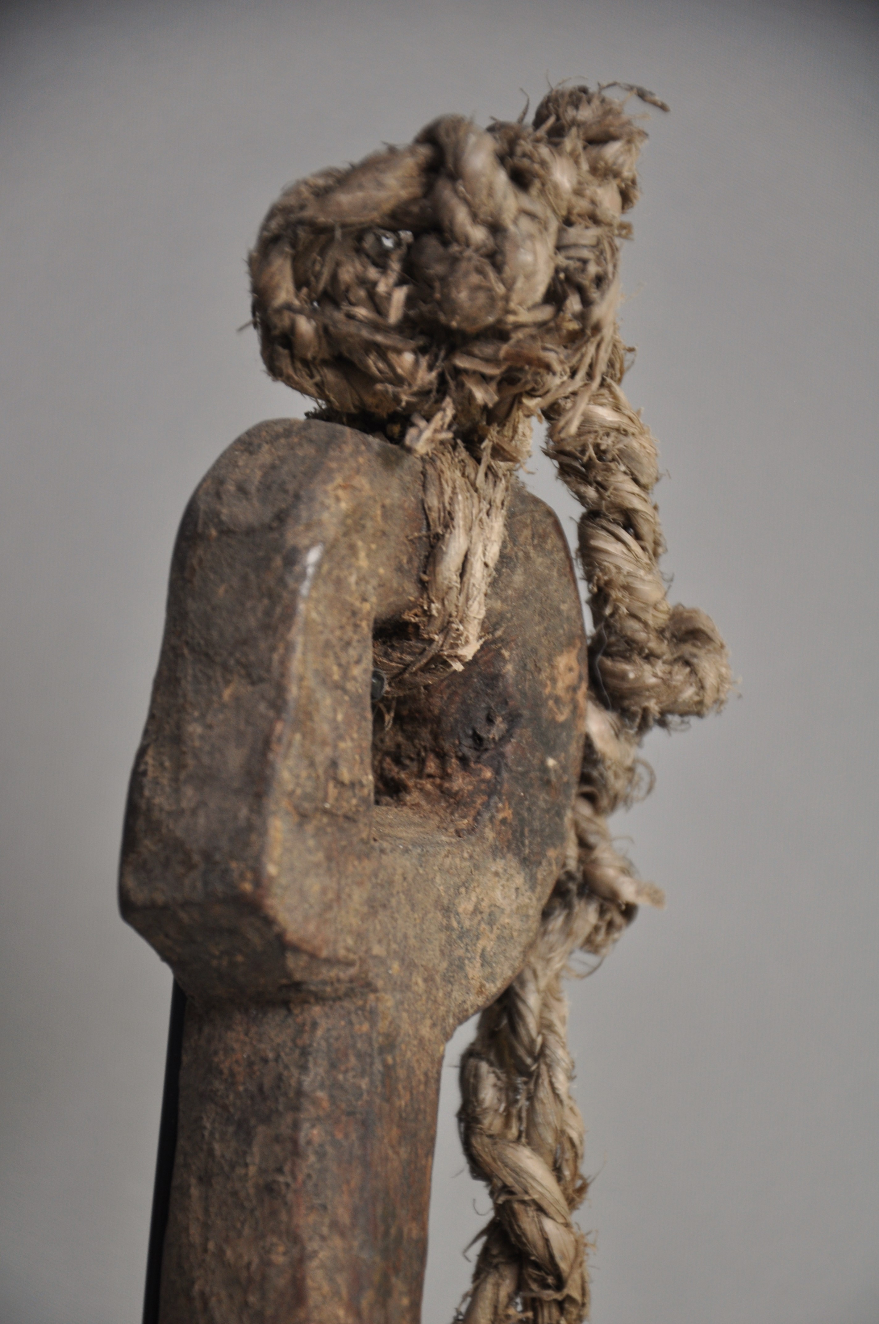 Zeer oude ghurra, karnstokhouder, Nepal, 1850-1900