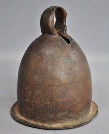 Heavy old bronze bell of the BAMBARA, Mali, 1st half of the 20th century