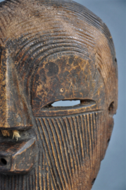 TOP! Kikashi initiatie masker, Oostelijke Luba, DR Congo, ca 1900