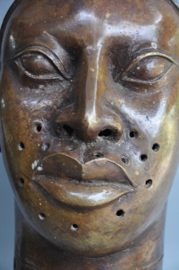 Extremely large head of King OBA, Ife, Benin City region, Nigeria, 21st century