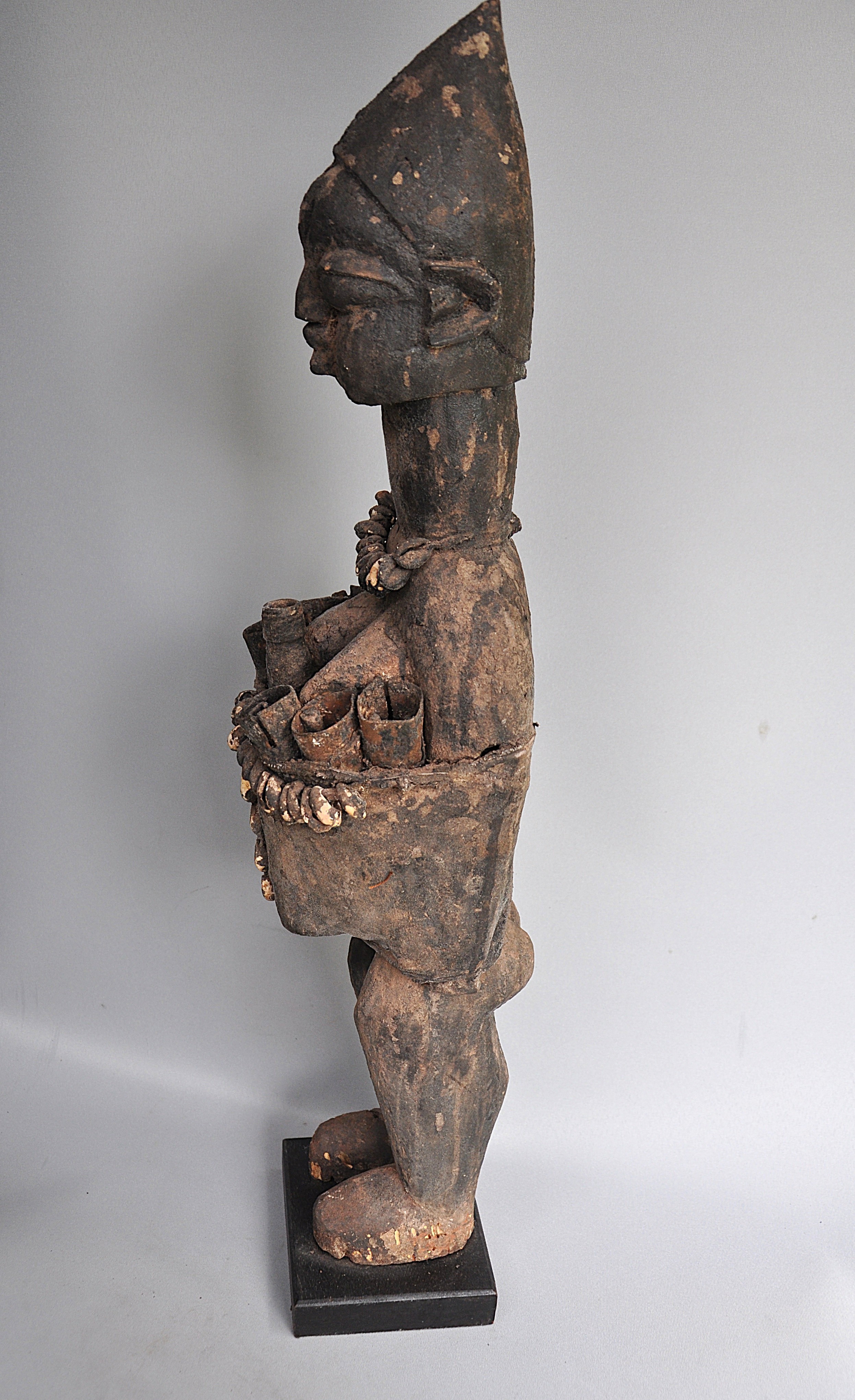 Groot Fon Fetisj Beeld – 70 cm – Traditie & Ritueel uit Benin, ca 1960