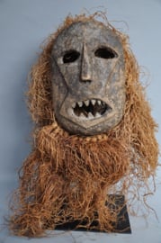 Penetrating face mask of the ITURI, DR Congo, ca 1970