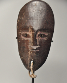 Oud paspoortmaskertje, LENGOLA, SONGOLA, DR Congo, 1930-40