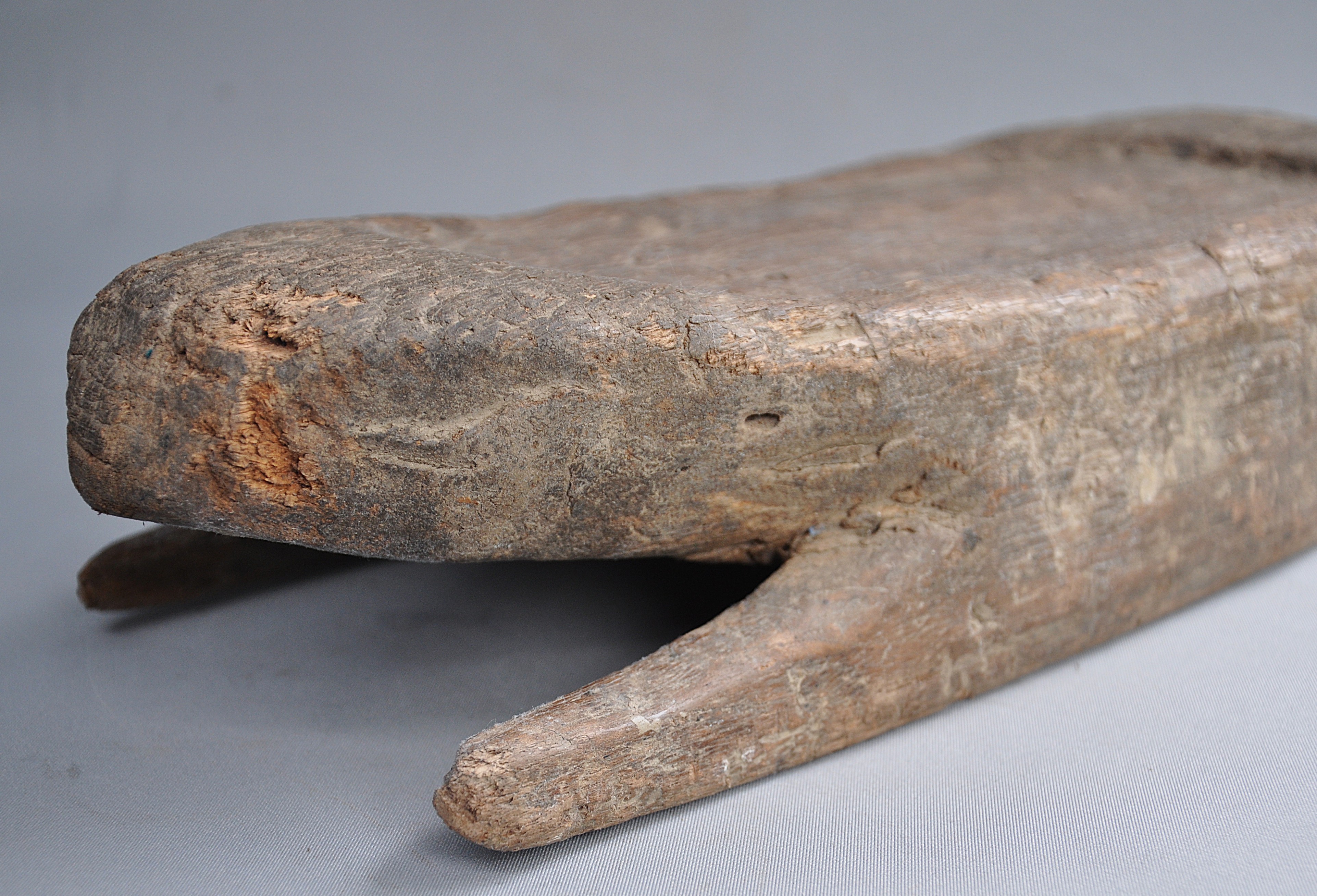 Antique Wooden Stool – Turtle Shape – Papua New Guinea, Sepik Region, c. 1900