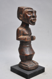 Uiterst zeldzaam tribaal voorouderbeeld, MPUTU, DR Congo, 1920-30