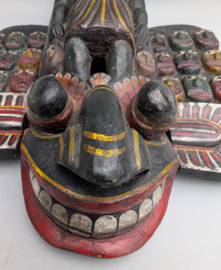 Groot Maha Kola Masker - Sri Lanka - ca 1970