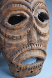 Indringend hoofdmasker, Congo, ca 1960
