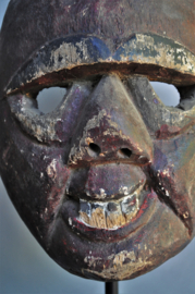 Oud festival masker uit het Westen van Nepal, 1960-70