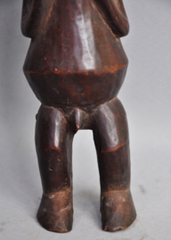 Medium sized statue of the YAKA, DR Congo, 1960-70