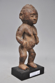 Powerful ancestor statue, BAMUN, Cameroon, mid 20th century