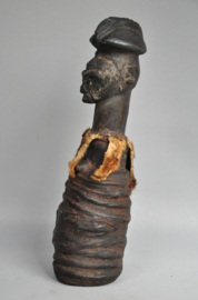 Intens tribaal gebruikte orakel fetish, YAKA, DR Congo, 1920-30