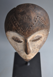 Older decorative mask, LEGA, DR Congo, 1960-70