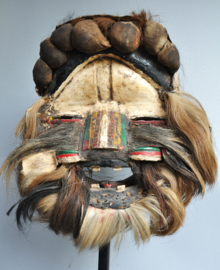 Oud oorlogsmasker, WOBE/GUERRE, Ivoorkust, 1900-1920