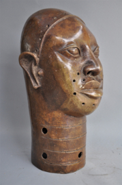 Extremely large head of King OBA, Ife, Benin City region, Nigeria, 21st century