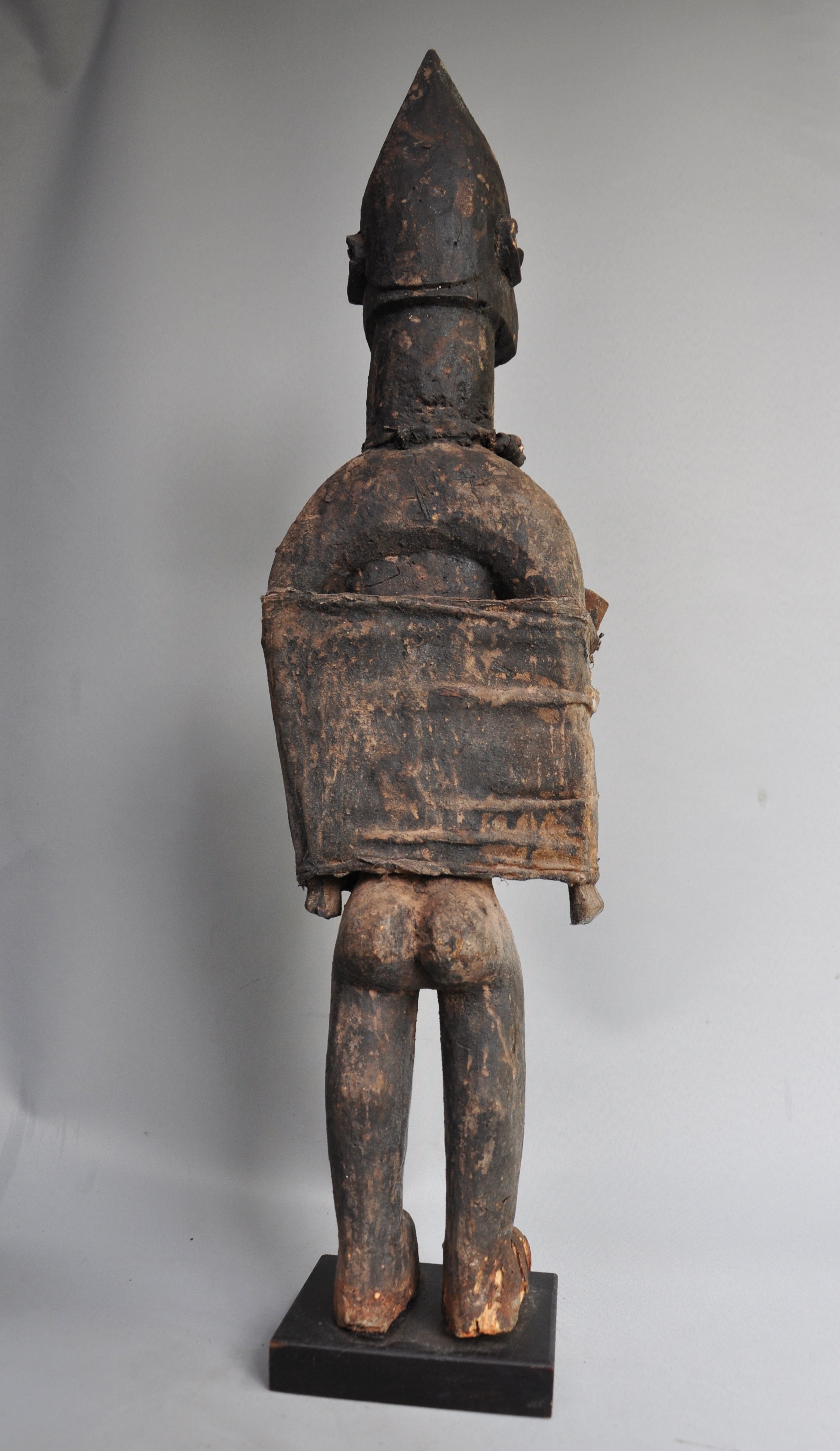 Groot Fon Fetisj Beeld – 70 cm – Traditie & Ritueel uit Benin, ca 1960