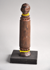 Tribal statue; talisman/altar statue, Luba spectrum, DR Congo, 1970-80