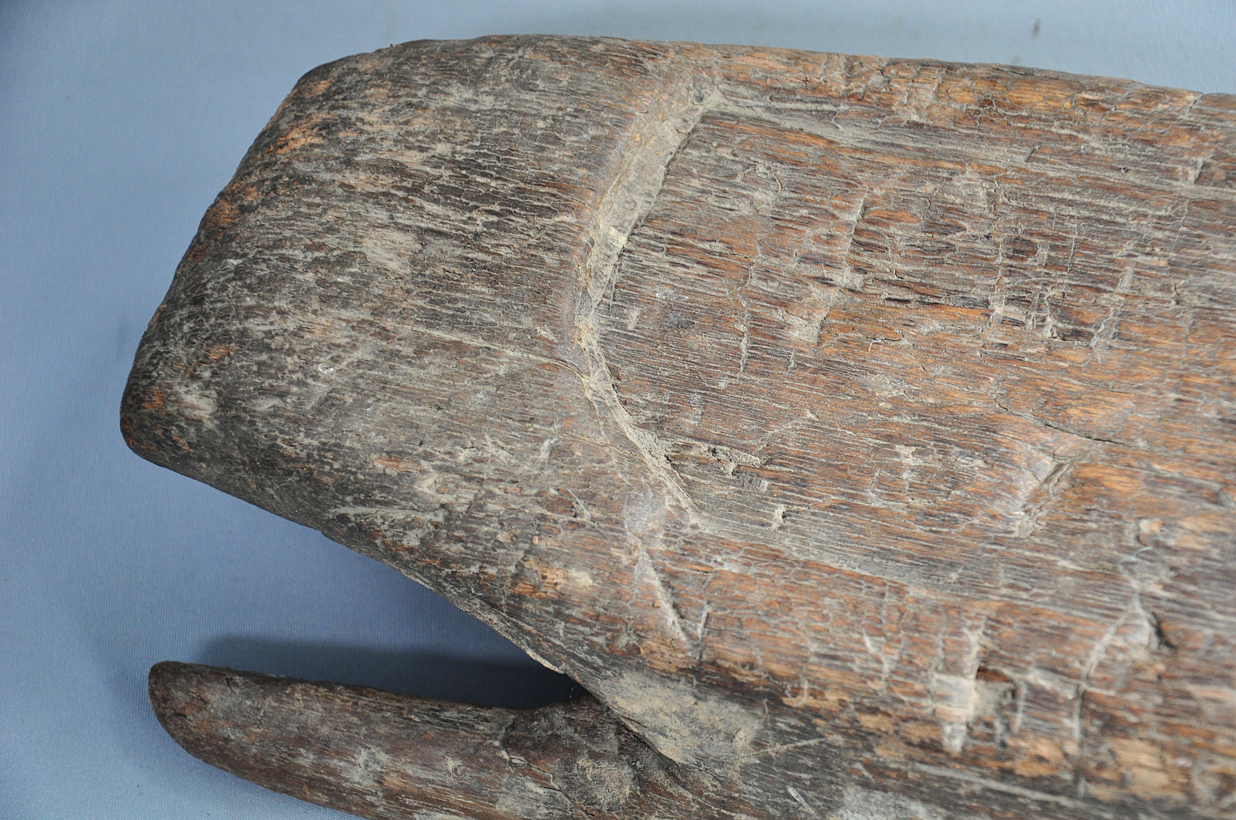Antique Wooden Stool – Turtle Shape – Papua New Guinea, Sepik Region, c. 1900