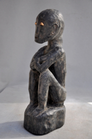 Antiek tribaal beschermingsbeeld van de IFUGAO stam, Filippijnen