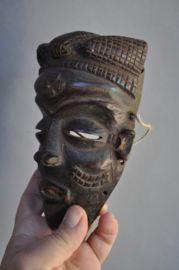 Older passport PENDE mask, D.R. Congo, approx. 1970