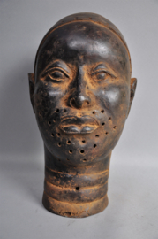 Large bronze head of King OBA, Ife, Benin City region, Nigeria, 21st century