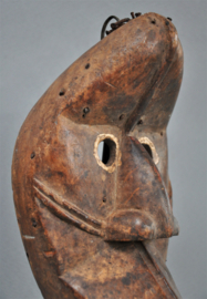 Ouder decoratief zoömorf masker van de DAN, Liberia, 1960-70