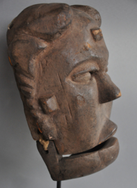 Ouder cap cap "talking" masker van de IBO, Nigeria, ca 1970