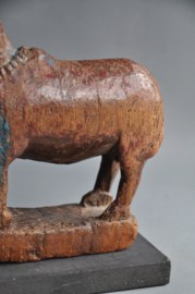 Houten nandi stier uit het Hindoeïsme, India, 1880-1920