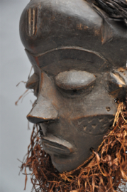 Oud tribale  Mbuya ya mukhetu / Gabuku PENDE, DR Congo, midden 20e eeuw