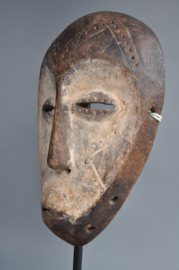 Older decorative mask, LEGA, DR Congo, 1960-70