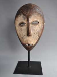 Older decorative mask, LEGA, DR Congo, 1960-70