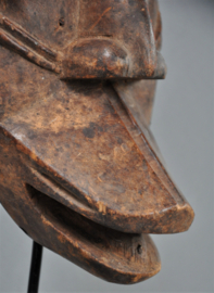 Ouder  zoömorf masker van de DAN, Liberia, 1960-70