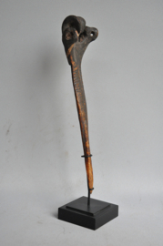 TOP!! Bone dagger of the cassowary bird, Asmat, PNG, ca 1800!!